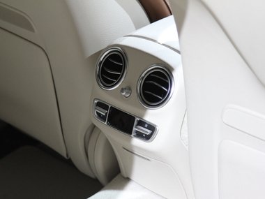 slide image for gallery: 19694 | Mercedes-Benz E-класса