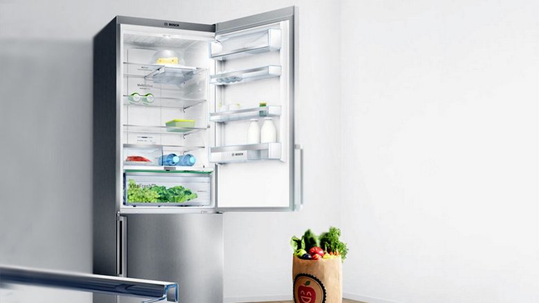 Современный холодильник — вместительный, даже модели с NoFrost