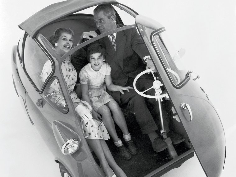 slide image for gallery: 23526 | BMW Isetta