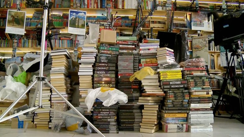 Коллекция книг в квартире. Фото: НТВ