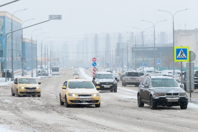 Такси в Москве зимой