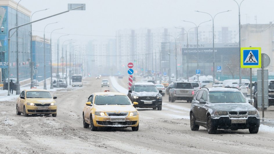 Такси в Москве зимой