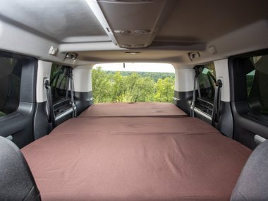 slide image for gallery: 28454 | Peugeot Traveller