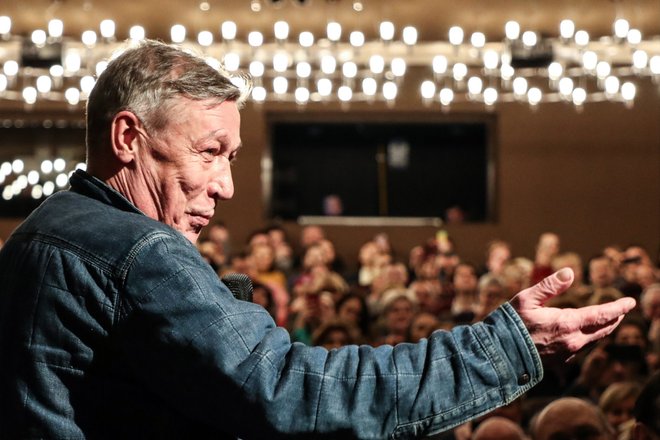 Михаил Ефремов Михаил Ефремов
