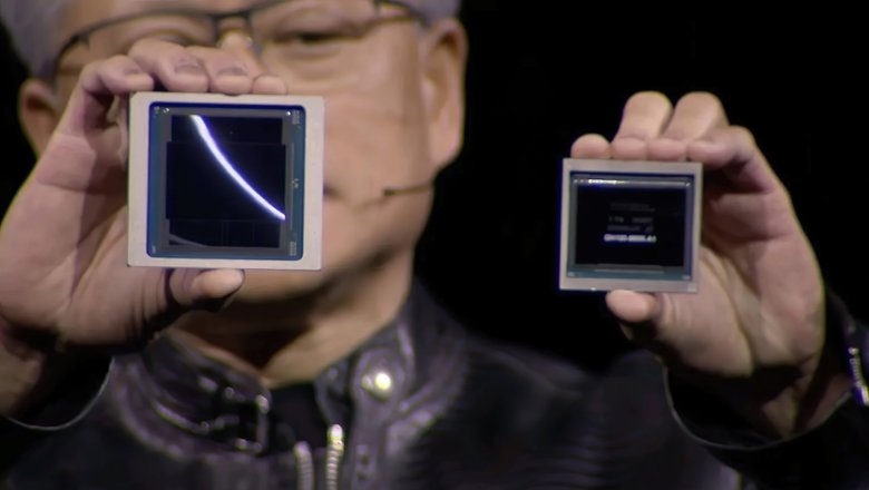 B200 и H100 в руках генерального директора Nvidia Дженсена Хуанга