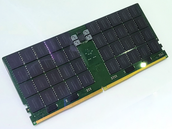 Модуль MR-DIMM модуля памяти от Adata. Фото: Tom's Hardware