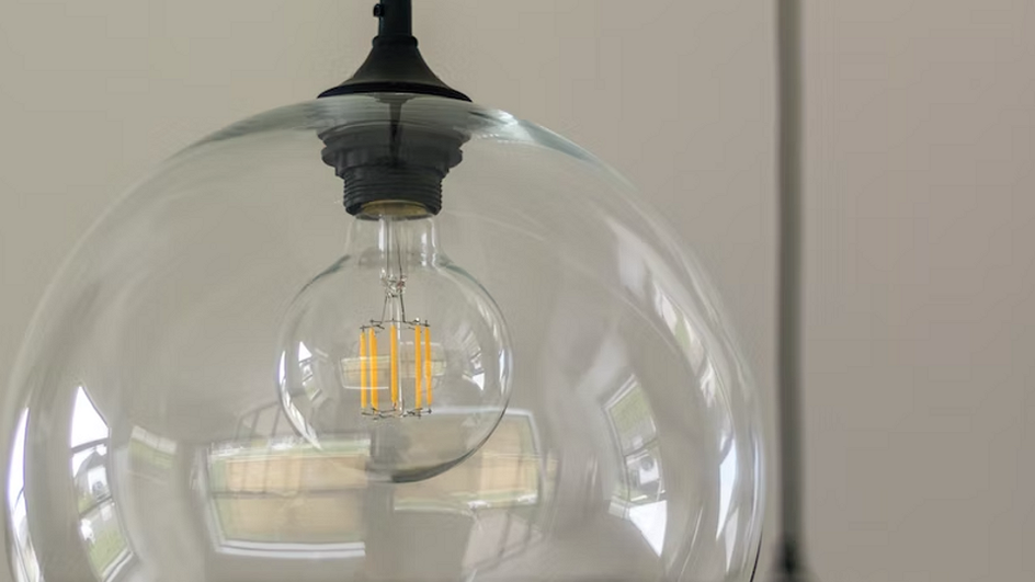 Антитренд: 5 светильников, которые уже не в моде (и что выбрать вместо них)