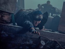 Кадр из Расхитители гробниц. Зеркала призраков