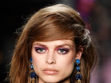 Slide image for gallery: 8449 | Макияж с показа Anna Sui