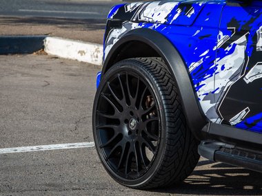 slide image for gallery: 27401 | Автомобиль класса люкс из обычной «Нивы»