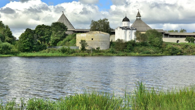 Староладожский летом.