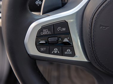 slide image for gallery: 28243 | BMW Series 5