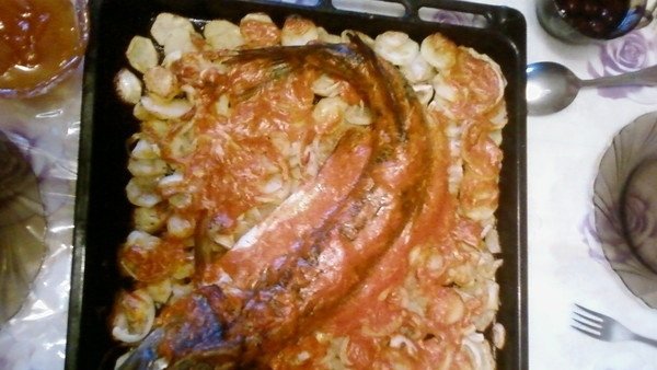 Рыбное филе в духовке с овощами: рецепт дня
