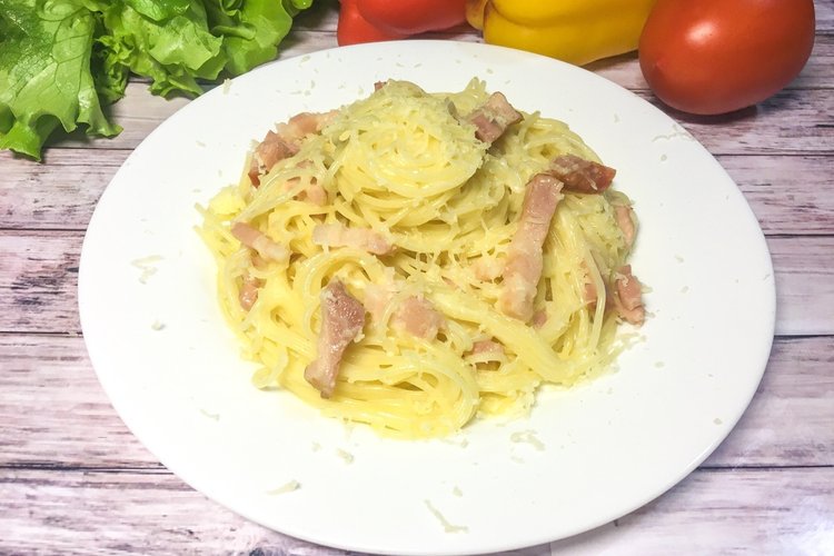 Паста карбонара «Pasta alla carbonara»