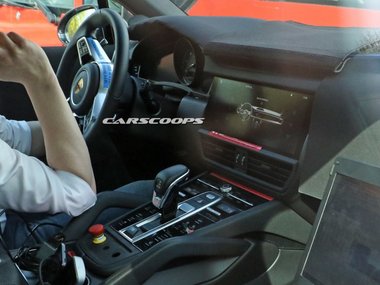 slide image for gallery: 21785 | Cayenne