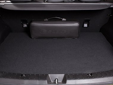 Slide image for gallery: 3765 | Багажник у Subaru XV вместительный
