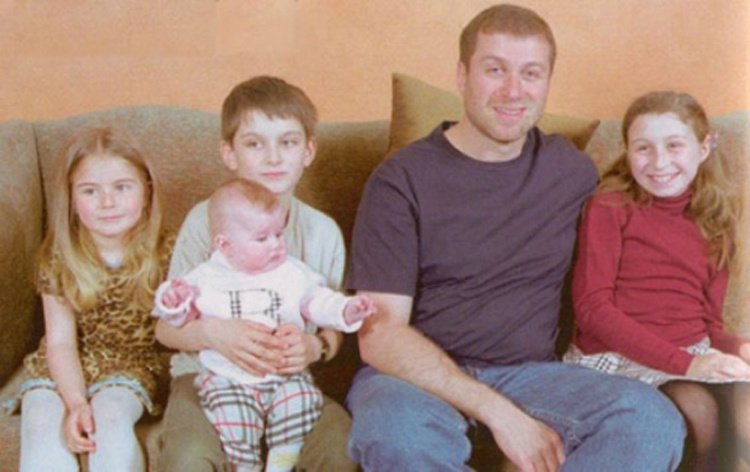 После развода Абрамович обеспечил всем своим детям безбедное существование