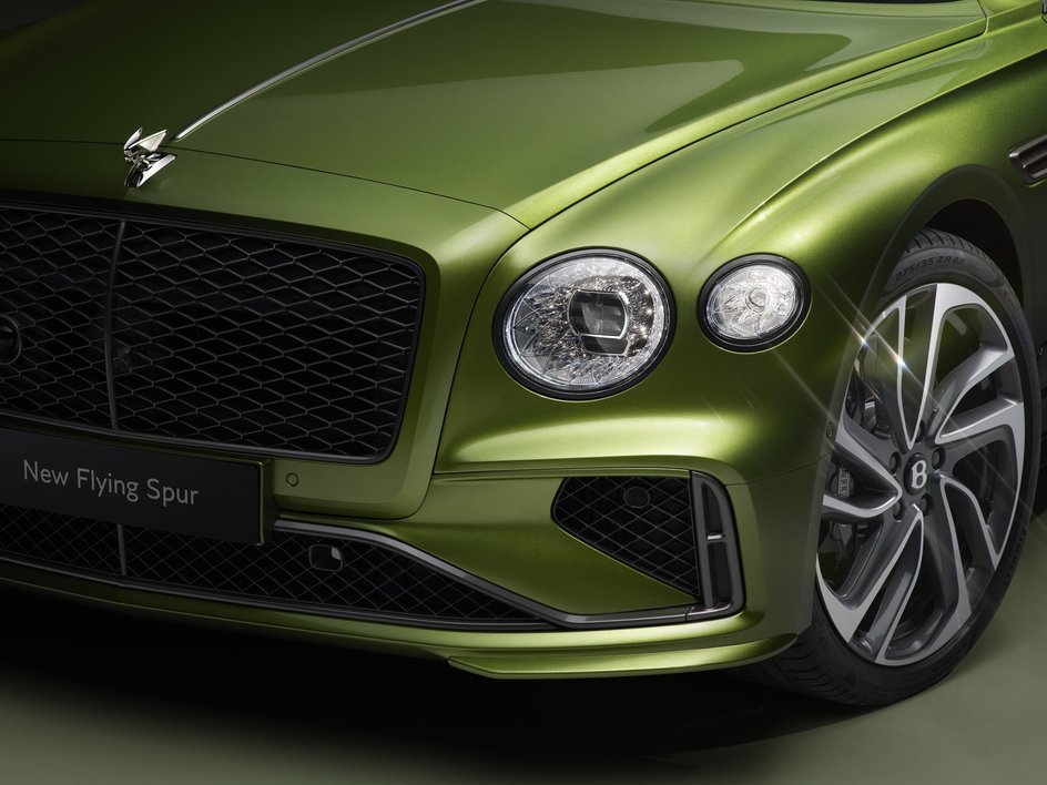 Bentley Flying Spur (2024)