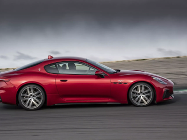Maserati-GranTurismo-Rosso-GranTurismo-9.webp