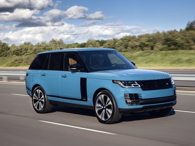 slide image for gallery: 26136 | Range Rover Fifty