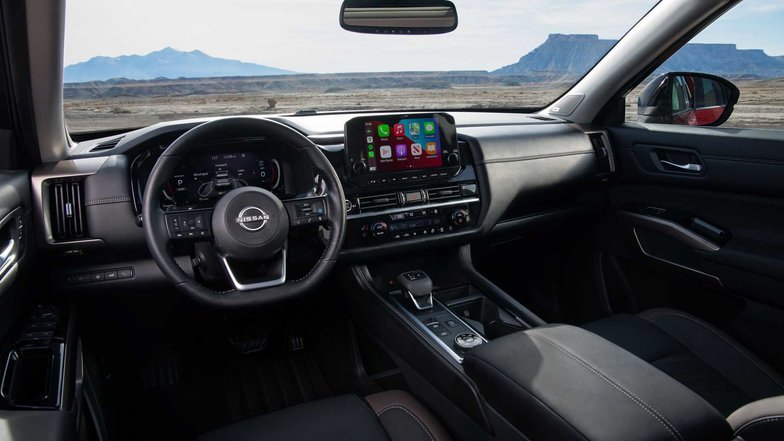 slide image for gallery: 27393 | Nissan Pathfinder
