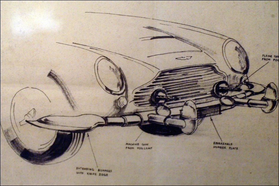 Aston Martin DB5 Джеймса Бонда