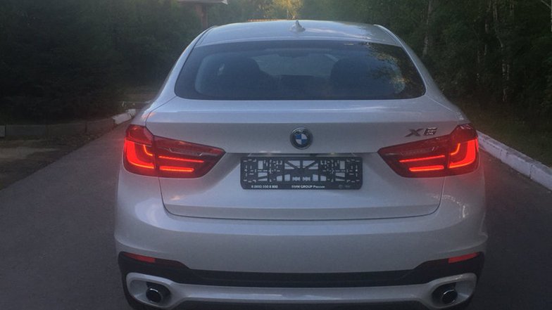 slide image for gallery: 22733 | Олимпийцы продают свои BMW