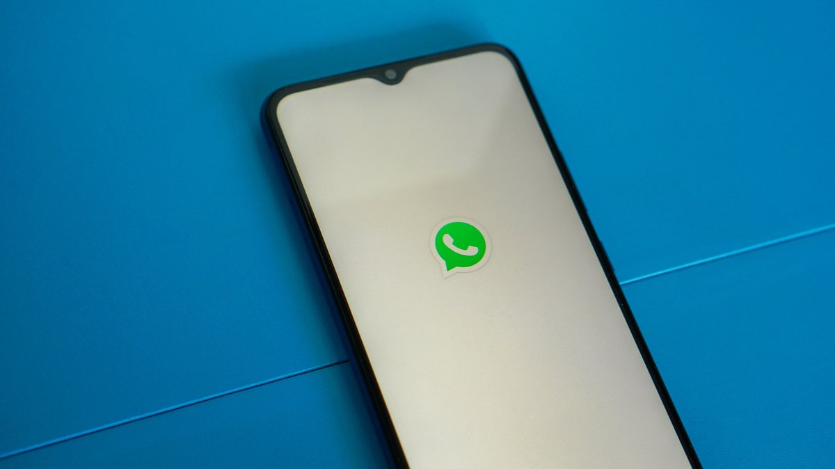 Тысячи смартфонов по всему миру лишатся поддержки WhatsApp - Hi-Tech Mail.ru