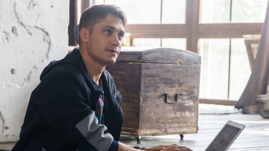  Шамиль Мухамедов в сериале «СашаТаня»