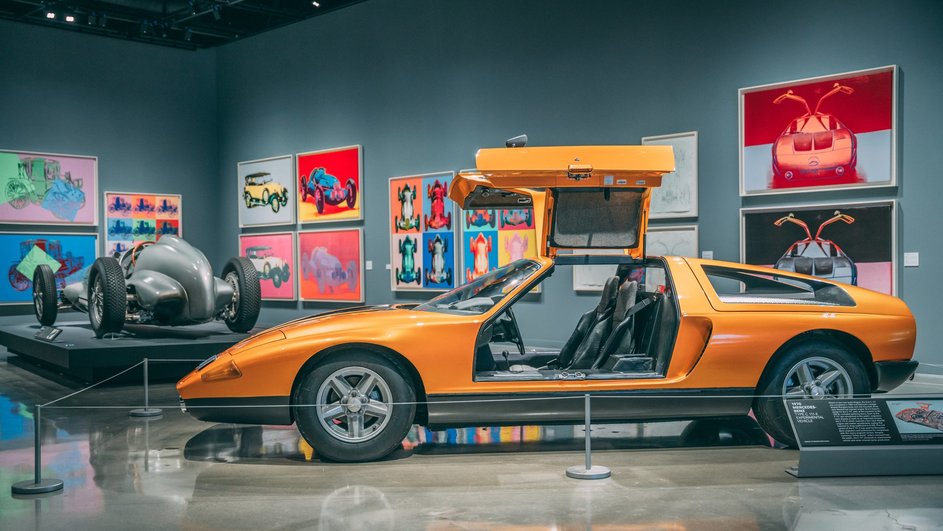 Petersen Automotive Museum, США