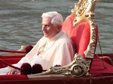Папа Римский Бенедикт XVI Папа Римский Бенедикт XVI