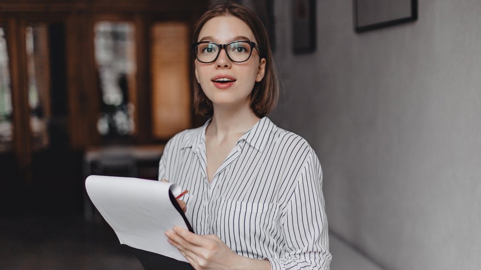 Девушка на работе Девушка на работе