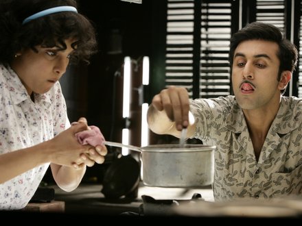 Barfi Barfi 2012 Kadry Iz Filma Aktery Kino Mail Ru