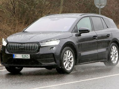slide image for gallery: 25757 | Skoda Enyaq