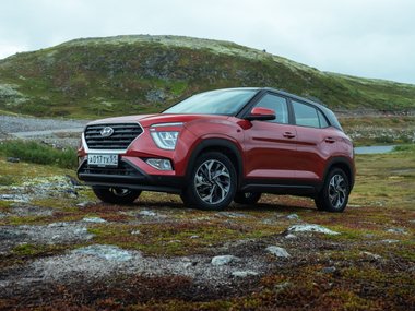 slide image for gallery: 28554 | Hyundai Creta