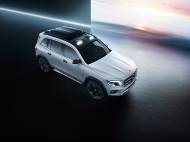 slide image for gallery: 24333 | Mercedes-Benz GLB
