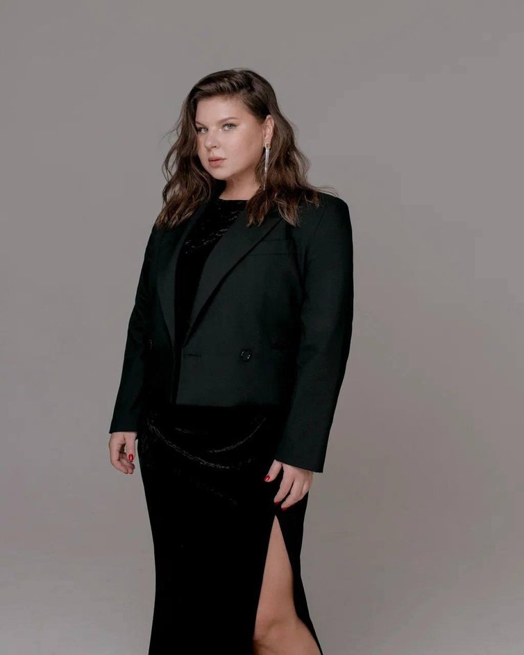 Юлия Серина Юлия Серина