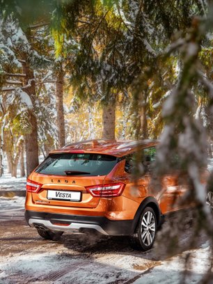 slide image for gallery: 25293 | Lada Vesta
