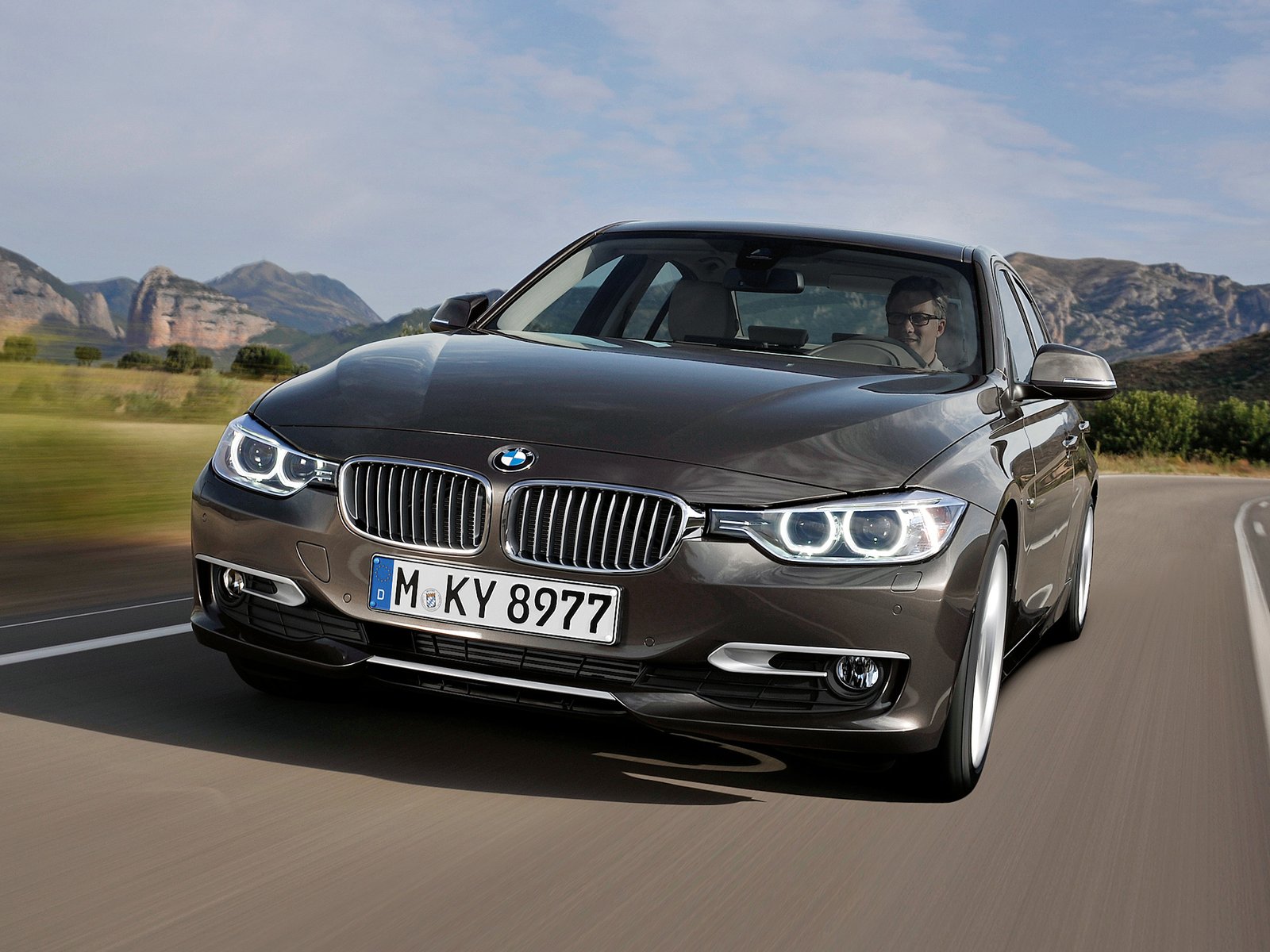 Стоит ли брать BMW 3 серии F30 с пробегом