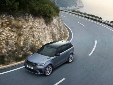 slide image for gallery: 24089 | Самый мощный и быстрый Range Rover Velar