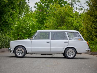 slide image for gallery: 26460 | ВАЗ-2102. 09