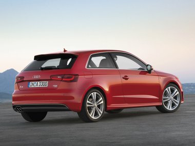 slide image for gallery: 27121 |  Audi A3 1.8T 2012