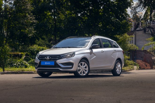 Lada Vesta CVT