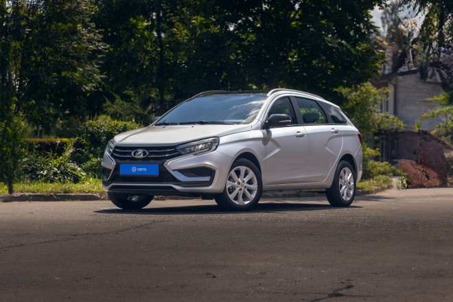 Lada Vesta CVT