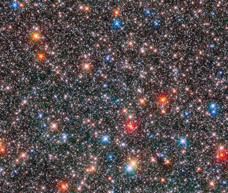 NASA показало, как выглядит звездное небо в объектив широкоугольной камеры Hubble’s Wide Field Camera 3 космического телескопа Hubble Space Telescope. Фото: Wikimedia / ESA/Hubble / CC BY 4.0