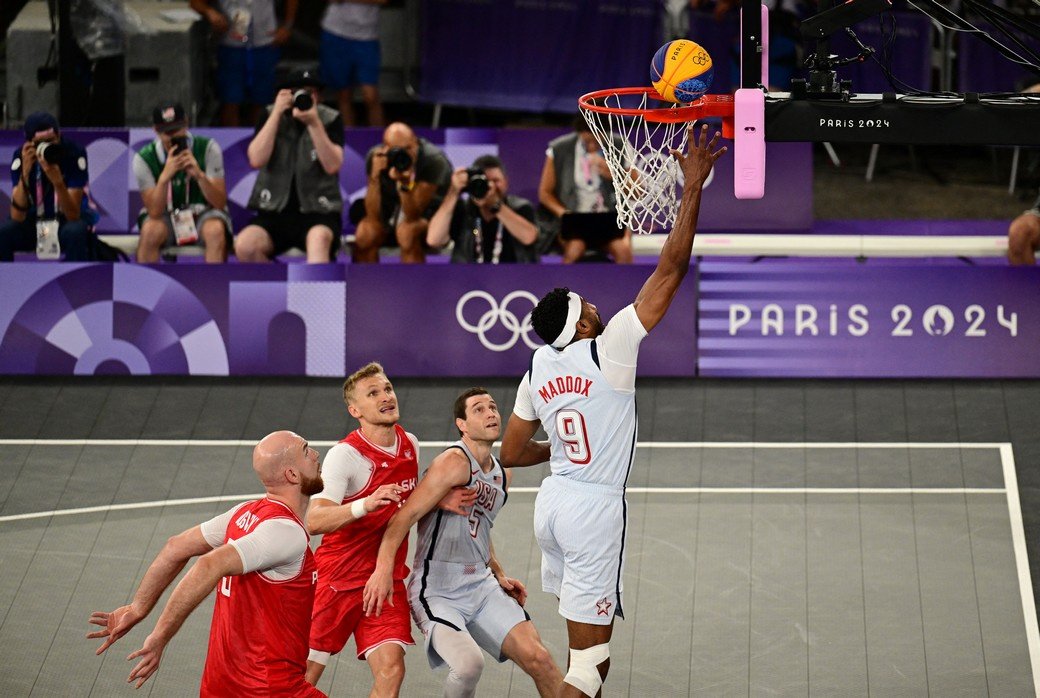 Мужская и женская сборные США по баскетболу 3×3 проиграли по две игры на ОИ-2024