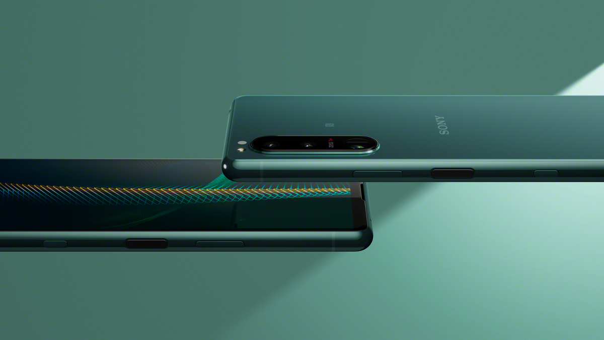 Sony представила самые технологичные смартфоны. Сколько стоят новые Xperia  1 III и 5 III - Hi-Tech Mail.ru