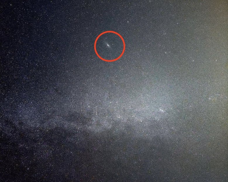 Галактика Андромеды на камеру iPhone 14 Pro. Фото: macrumors