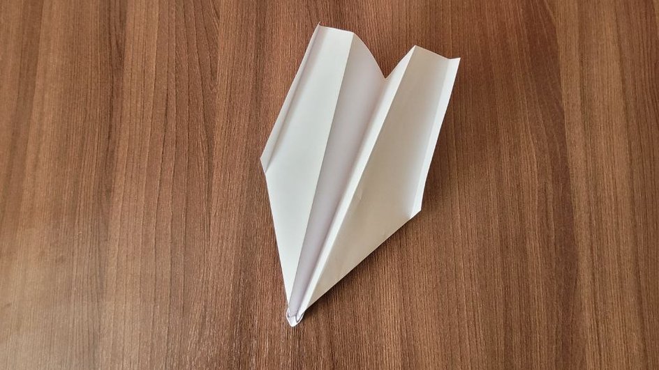 Как сделать самолет из бумаги который далеко летает - Оригами самолет