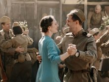 Кадр из фильма «Значит, нам туда дорога»